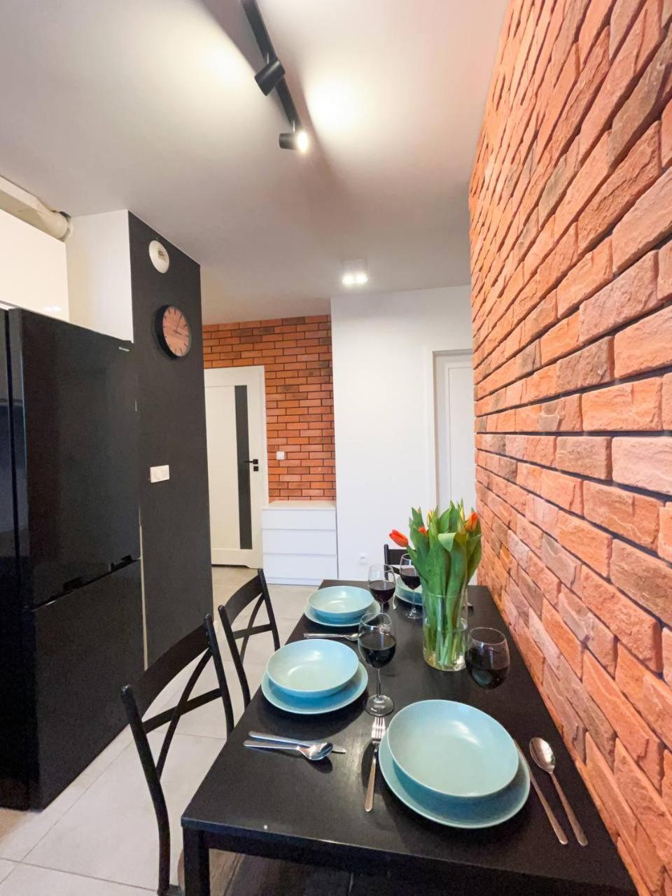 Lumina Luxury 3-Rooms Apartments With Parking Łódź Kültér fotó