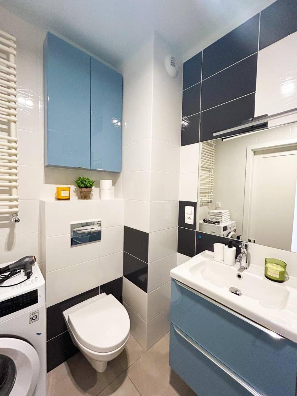 Lumina Luxury 3-Rooms Apartments With Parking Łódź Kültér fotó